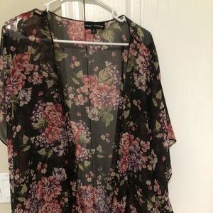 Black floral kimono